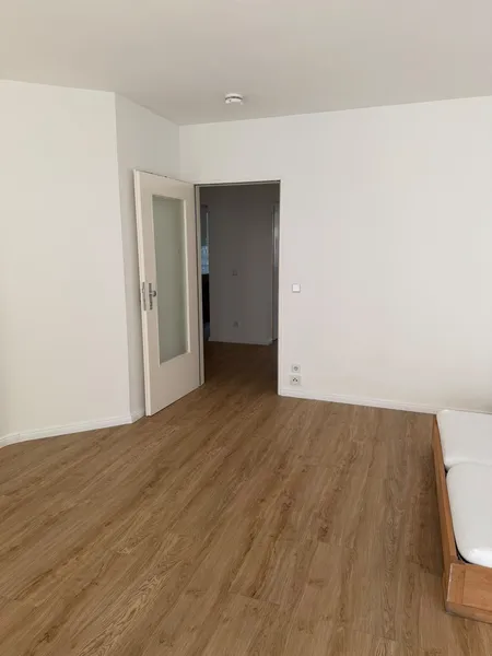 2-Zimmer-Wohnung (65 m², EG) – befristet, Berlin-Reinickendorf — photo 1